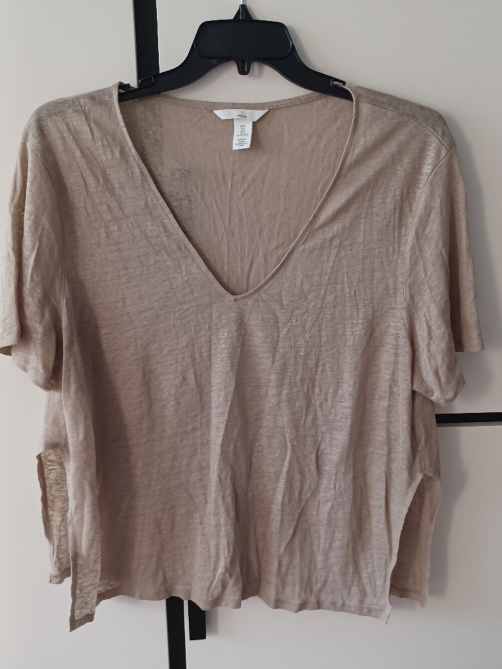 H & M women's tan linnen v-neck very light top,size L